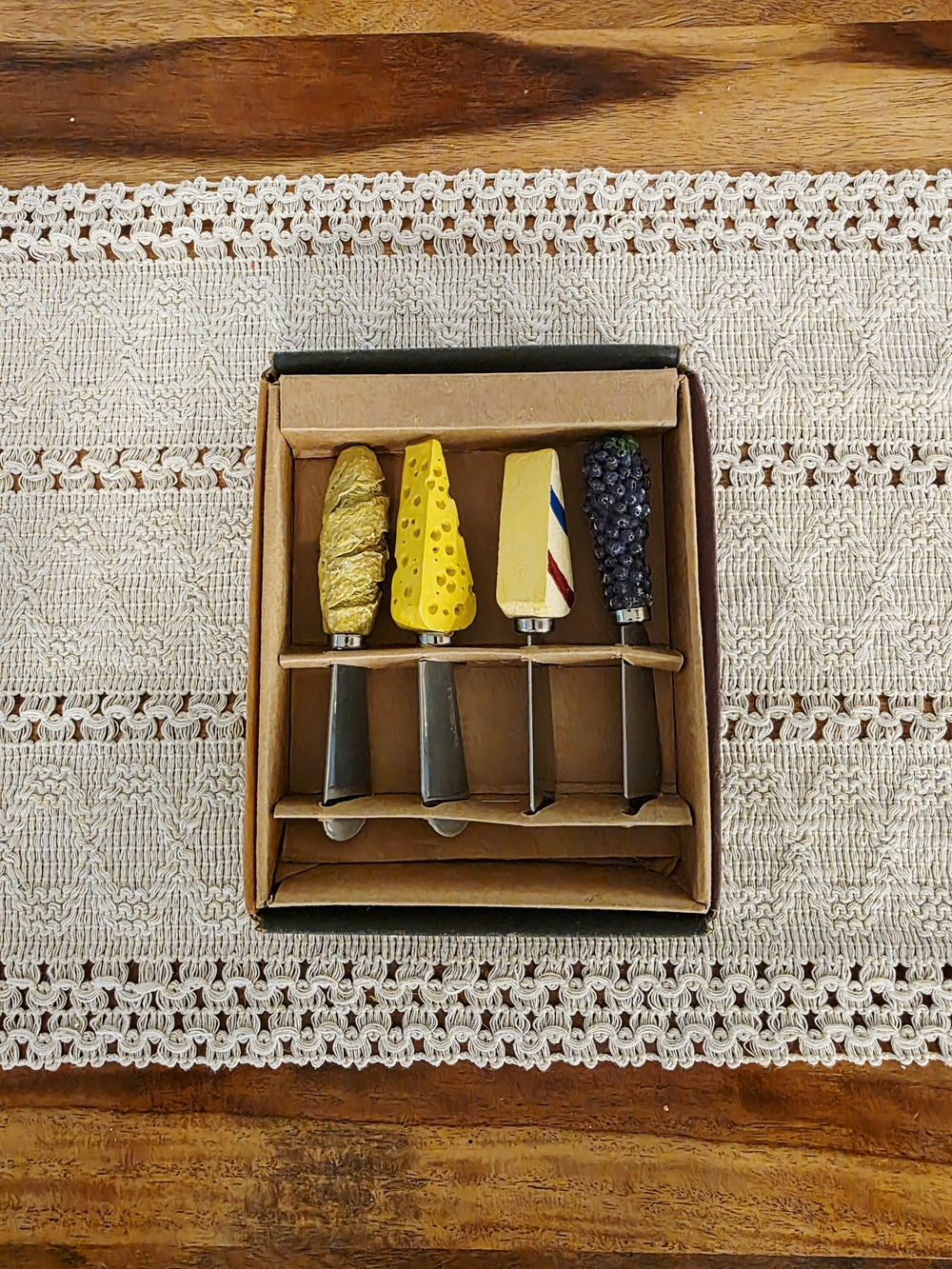 Vintage Food-Themed Cheese Spreaders Set